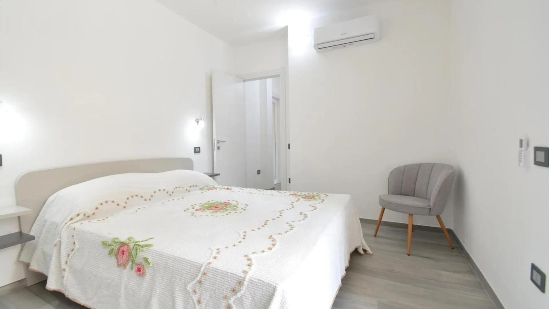 Beautiful Apartment In Olia Speciosa