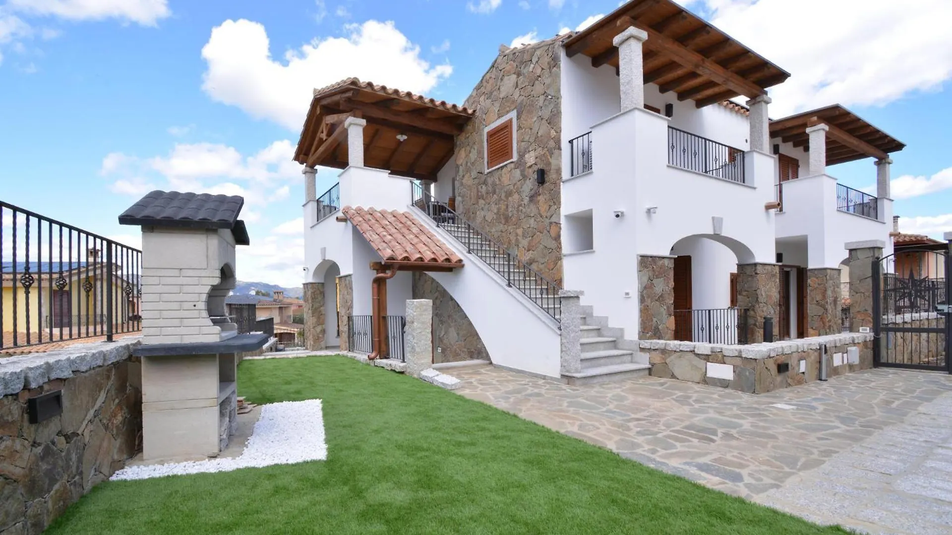 Beautiful Apartment In Olia Speciosa