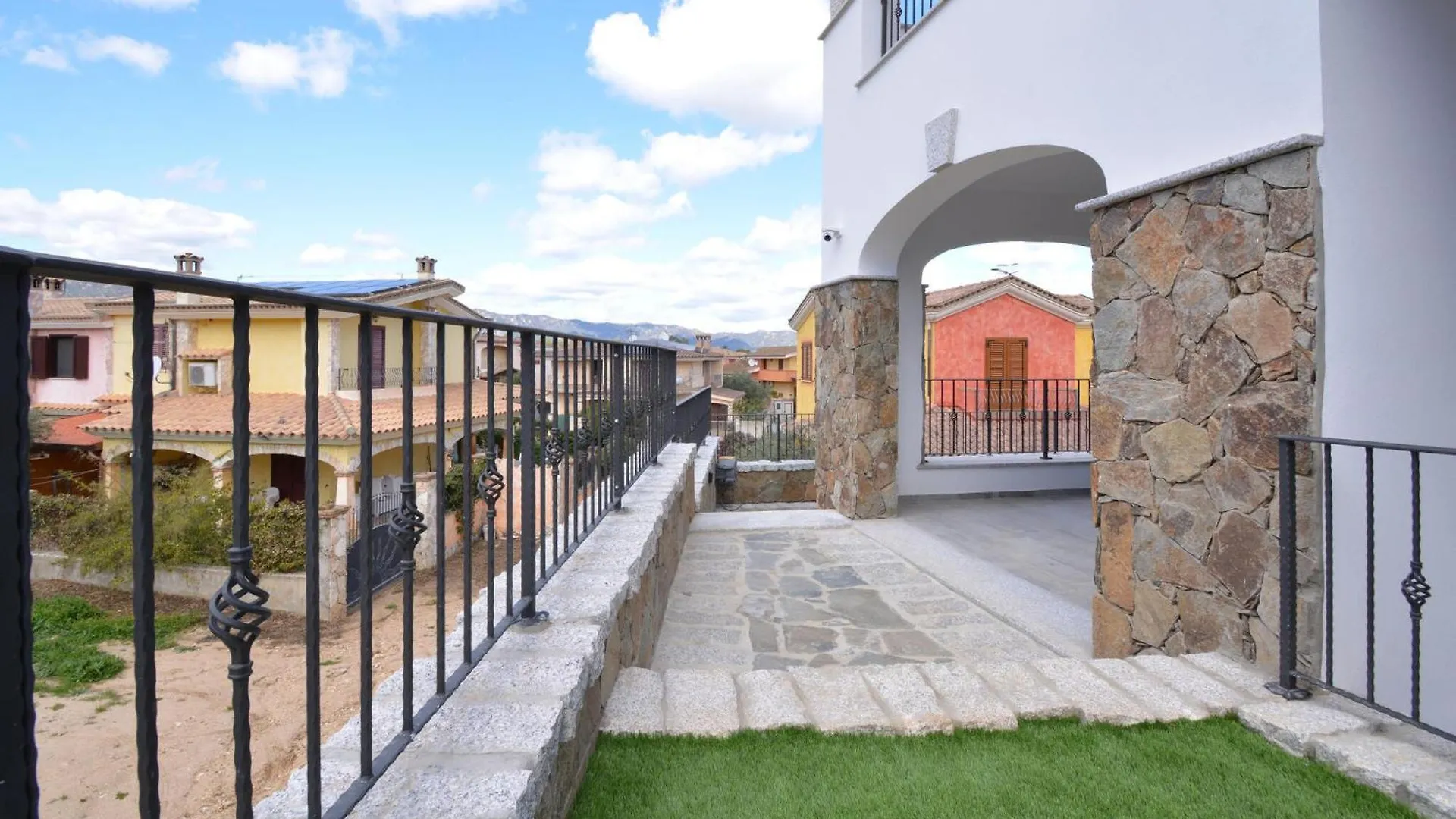 Beautiful Apartment In Olia Speciosa